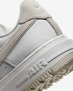 Nike Air Force 1 Luxe