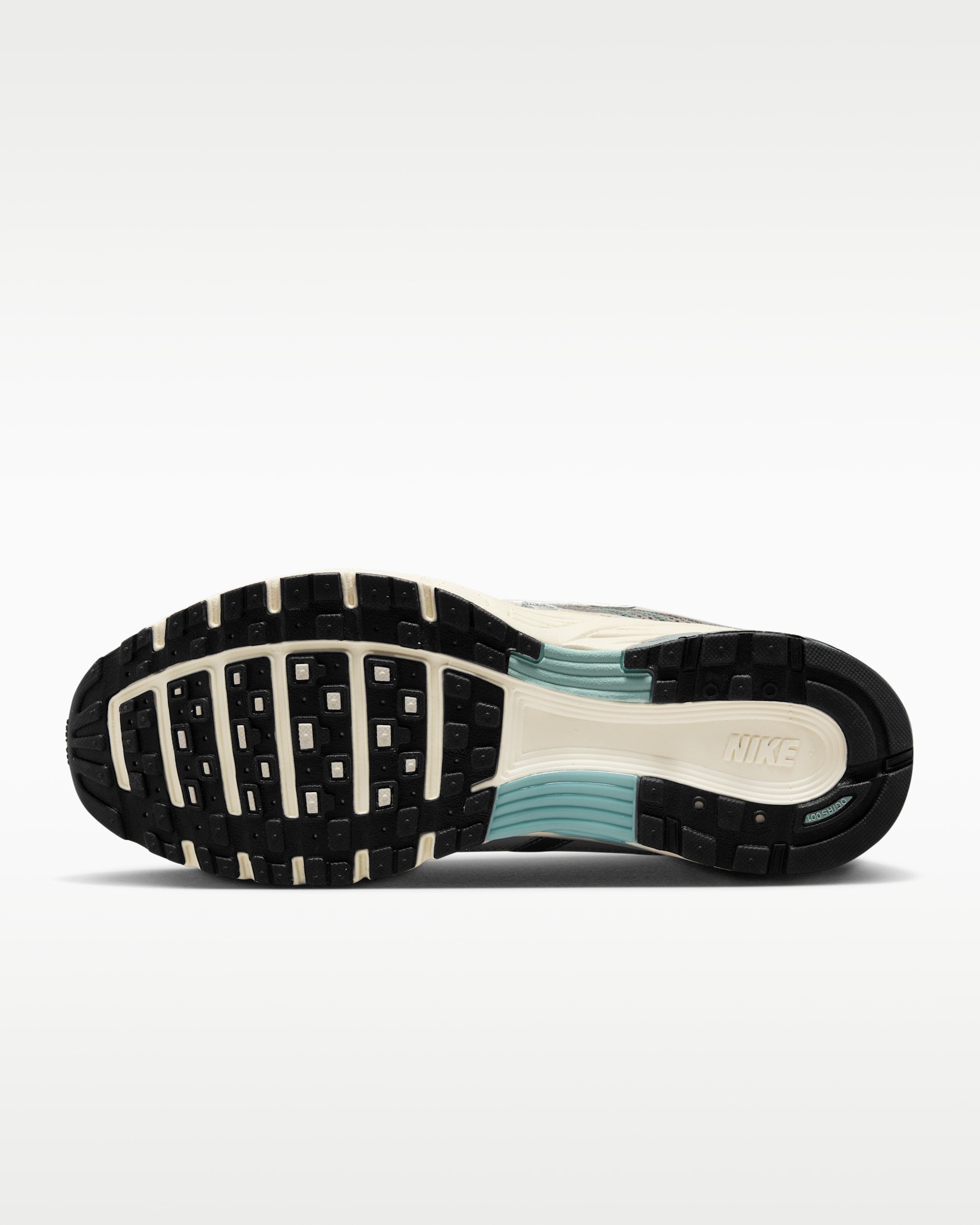 Nike P-6000