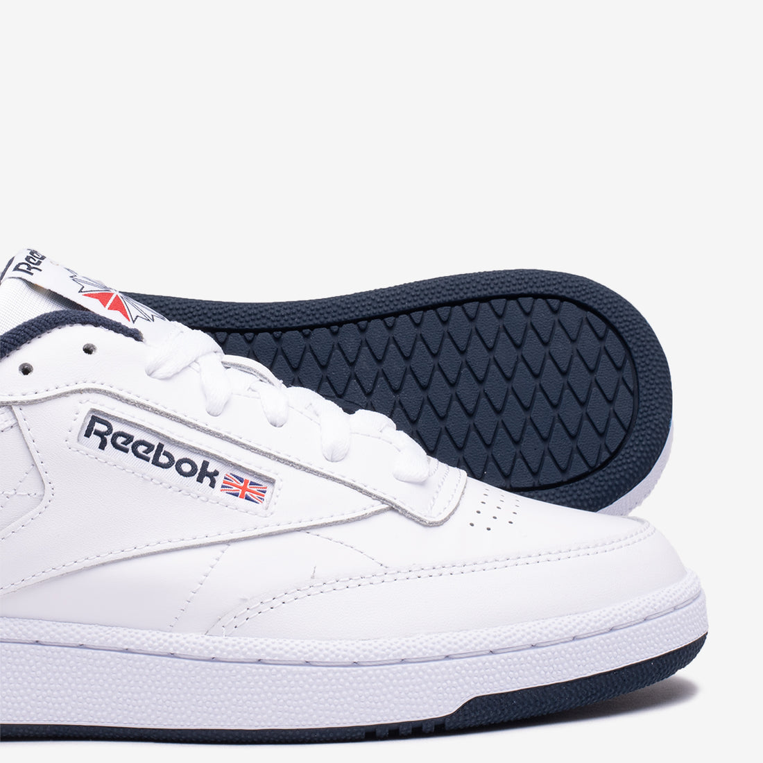 CLUB C 85 - WHITE / NAVY
REEBOK