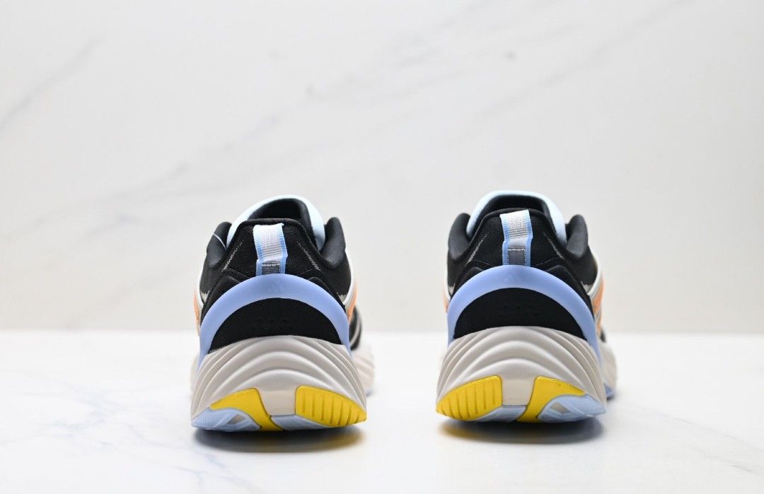 ADIDAS EQUIPMENT AGRAVIC