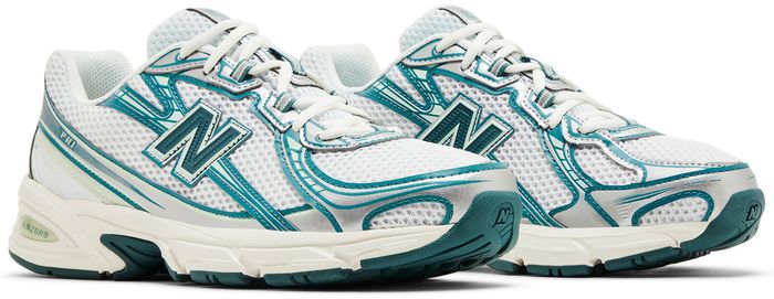 740v2 'White Marsh Green'